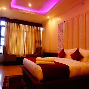 Hotel Grand Hill